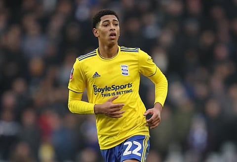 Championship player makes big claim about Leeds midfielder on social media