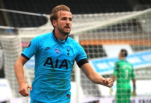 Harry Kane singles out Leeds ace for 'great' season, shares verdict on England chances