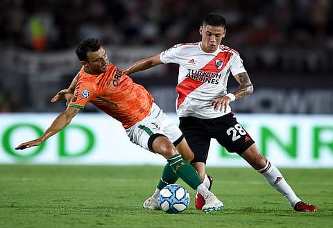 'Next few days' – Agent of Leeds-linked CB makes transfer claim after Phil Hay details interest