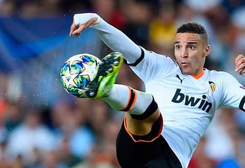 Phil Hay addresses issue of Rodrigo quarantine in UK & what Leeds are trying to do