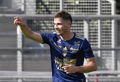 Leeds in talks to seal end-of-season swoop to sign left-footed ace - report