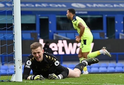 'Gutted', 'Big blow' – These Leeds fans react to player update for clash v Everton