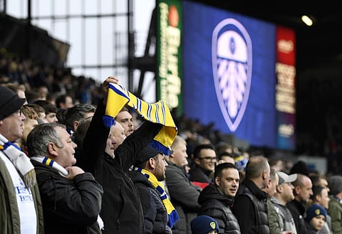 Leeds United fans shock Trevor Sinclair with noise v Manchester City