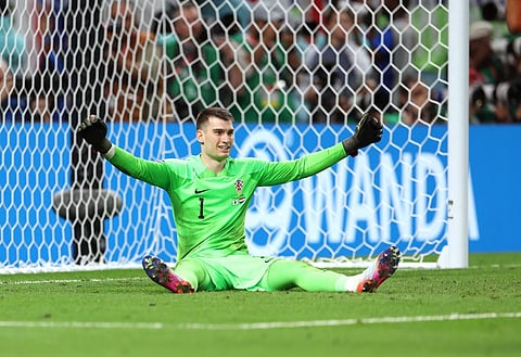 Leeds United handed January transfer boost for Dominik Livakovic with Bayern Munich pulling out of race