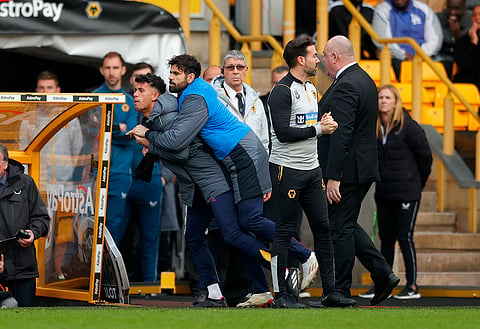 Wolves vs Leeds United: 'Shock' at Diego Costa in 'ridiculous' chaos as Julen Lopetegui goes crazy - BT Sport pundits