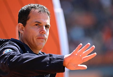 Leeds United on high alert amid Regis le Bris development on Monday morning