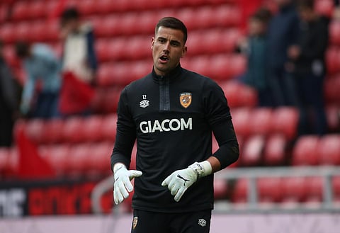 Leeds United have advantage in transfer chase for Newcastle United stopper Karl Darlow as Bournemouth open talks over £5m deal