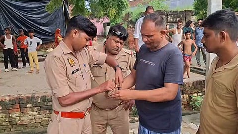 Suspected Hand Grenade Found Near House Hardoi BDDS Team Investigation