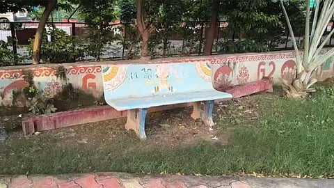 Agra Taj Mahal Area: Atal Park Faces Poor Maintenance, Toilet Locked for Months