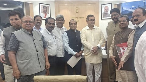 apmc market cess user charges jaykumar rawal meeting