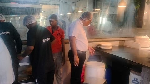 Food Safety Administration suspends licenses of Heydeli Pizza, Bigbasket and Social Indore.