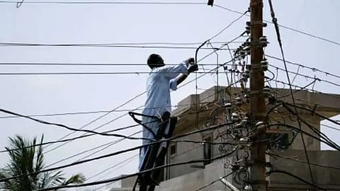 mahavitaran electricity theft 2350 cases amravati yavatmal
