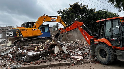 Indore Municipal Corporation Removes Obstructing Buildings for Road Widening