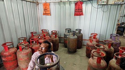 Chandrapur LPG Racket Busted 51 Cylinders Seized