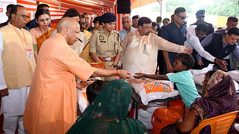 CM Yogi Adityanath Assures Permanent Solution to Farrukhabad Floods