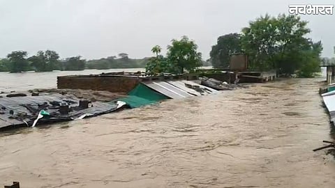 Continuous rainfall pushes Kwari river above danger level in Sheopur district