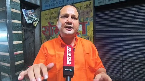 Agra Jama Masjid Row Hindu Mahasabha Stopped From Performing Aarti Keshav Dev Idol Claim