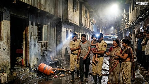 Mumbai LPG Cylinder Fire Four Injured Including Two Children