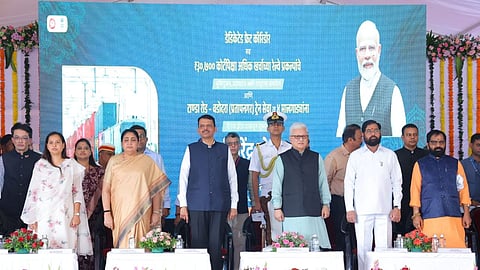 maharashtra maritime power dfc jnpt cm fadnavis