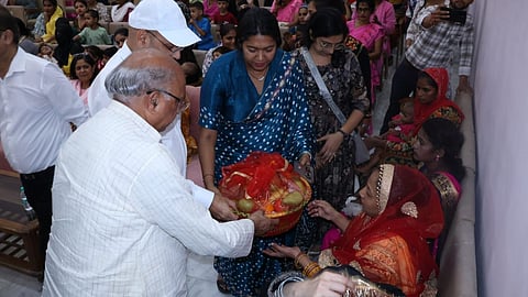 UP Anganwadi Workers Get Major Benefits: Honorarium Hiked Cashless Healthcare Announced