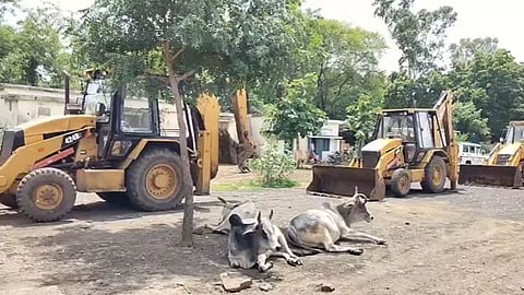 Sagar Liquor Case Bulldozer Action Start