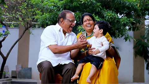 Grandparents' day 2026 dada dadi nana-nani kyon hain itne khaas.