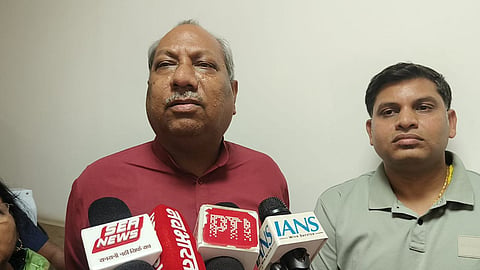 Sanjay Nishad Meets Injured in Vrindavan E Rickshaw Dispute, Seeks Fair Action