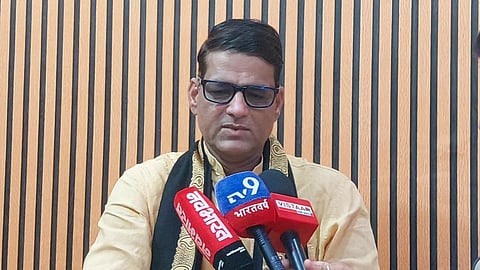 Damodar Yadav commenting on Bageshwar Dham and Pandokhar Dham