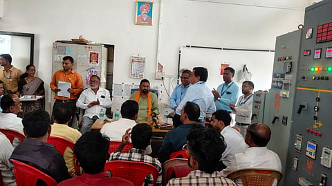 maregaon masedcl janata darbar flop mla sanjay derkar