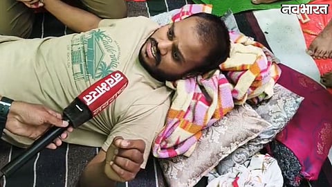 teacher recruitment candidates protest outside DPI Bhopal