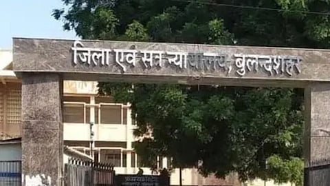 Bulandshahr Woman Arrested Under POCSO Act for Alleged Sexual Abuse and Extortion of Minor
