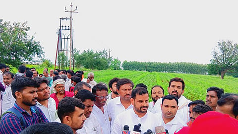 akola farmers crop crisis anoop dhotre government relief