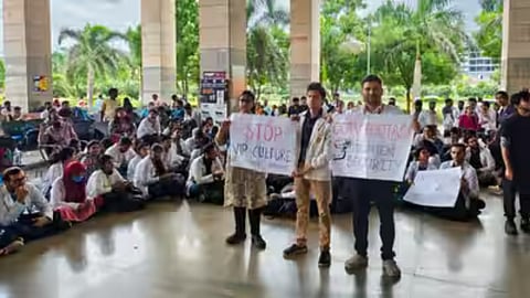 AIIMS Nagpur Resident Doctors