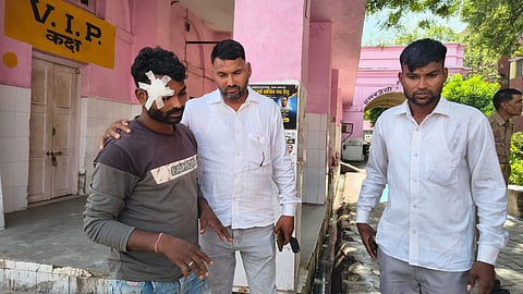 Agra District Hospital Clash: Victim Allegedly Attacked Before Medical Examination, Security Raised Questions