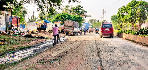 Nashik Road Digging NMC Negligence