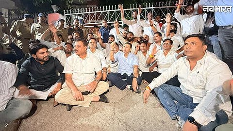 Jitu Patwari and Umang Singhar lead Congress protest