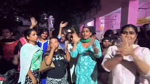 Agra Kinnar Dispute: Uproar transgender individuals dispute regarding extortion on a train