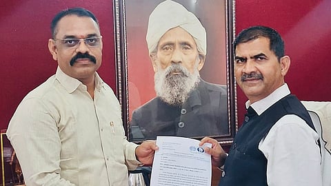 drought affected students exam fee waiver sndt university