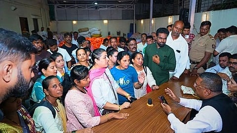 Mumbai Metro Guards Reinstated