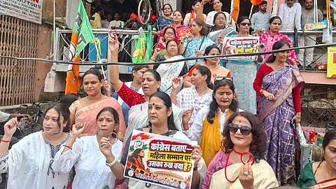 BJP Mahila Morcha Holds Protest March in Varanasi Against Rahul Gandhi and Congress Leadership