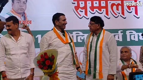 MP Congress president Jitu Patwari addresses a Congress workers' conference