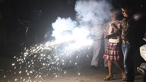 Diwali firecracker smoke safety tips for kids.