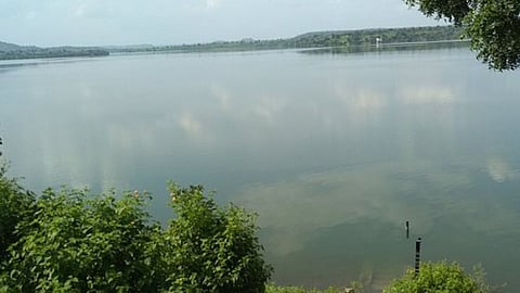 yavatmal water crisis reservoir storage borewell ban