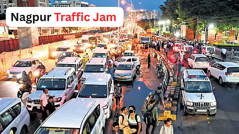 Nagpur Traffic Police Barricades Traffic Management Issues