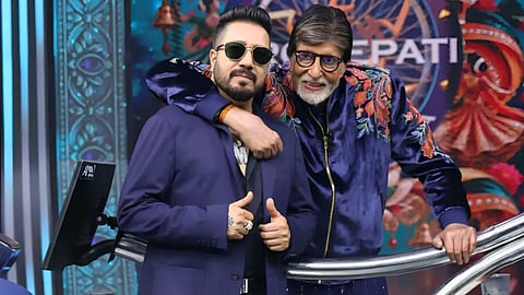 Amitabh Bachchan and Mika Singh