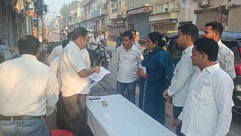 Mathura MLC Election 2026: Voting Underway for Graduate and Teacher Seats, 17,363 Voters to Cast Ballots