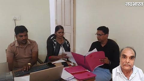 Lokayukta Jabalpur team catches Katni Municipal Corporation clerk Alok Kumar Garg