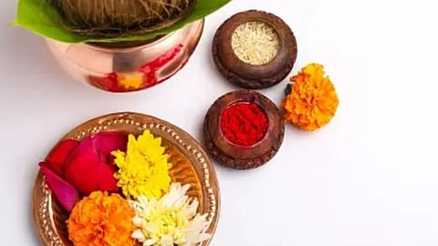 Puja roli akshat flowers diya significance.