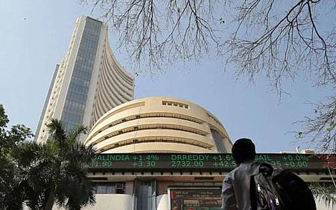 Sensex plunges by 1,708 points due to heavy selling amid rising corona cases in the country
