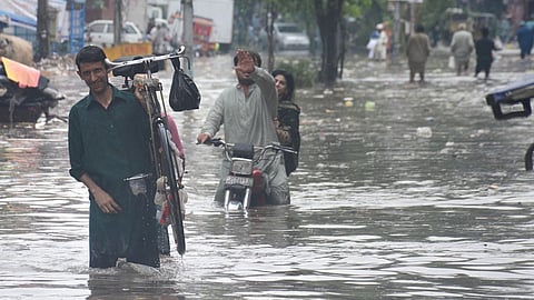 The situation worsened due to heavy rains in Pakistan, the ancestral houses of actors Raj Kapoor and Dilip Kumar were also damaged
